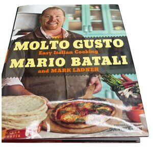 molto gusto easy italian cooking book hardcover 2010 dustcover English READ